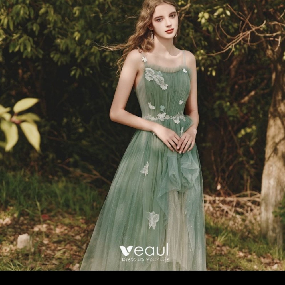 Green dress